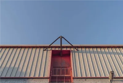 Eksplore durability nan yon kanpe Couture sistèm do kay metal